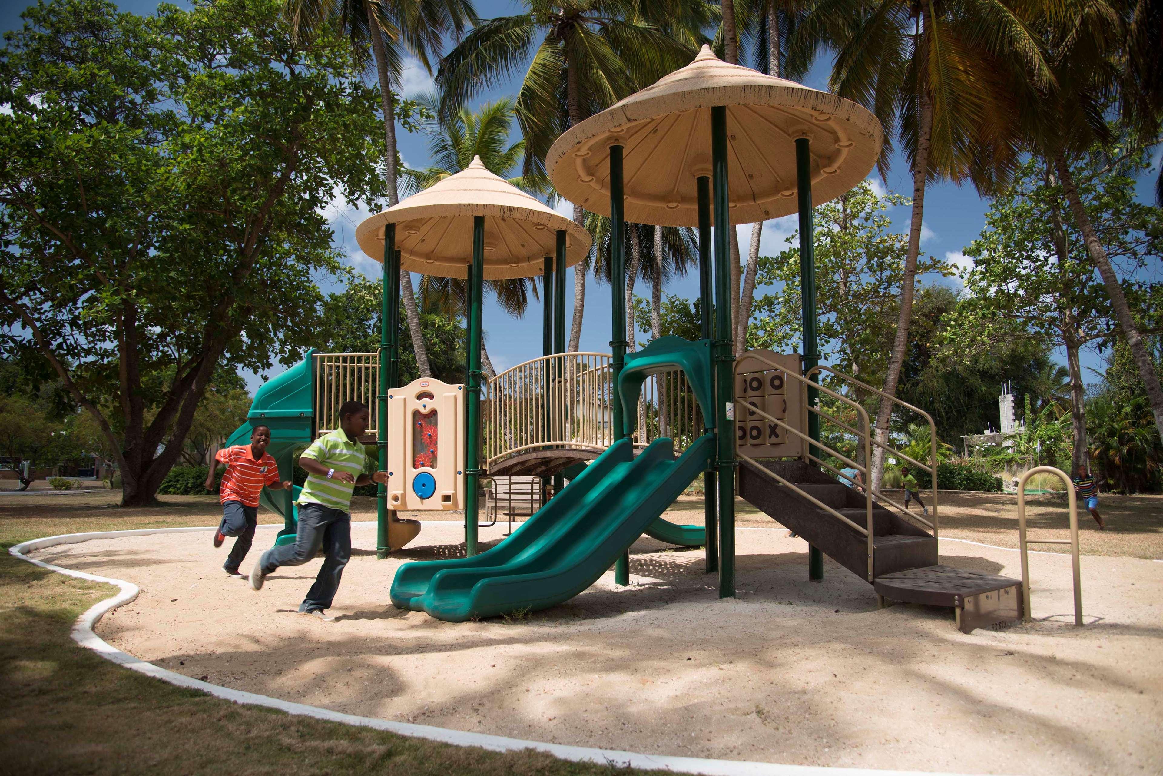 Divi Southwinds Beach Resort Christ Church Buitenkant foto